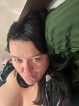 Snapshot of SunnyLeila2101 chatting on October 15, 2025, 4:48 pm SunnyLeila2101 online show from October 15, 2025, 4:48 pm