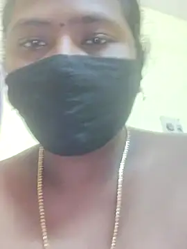 Snapshot of Tamilreethu chatting on November 11, 2025, 7:47 am Tamilreethu online show from November 11, 2025, 7:47 am