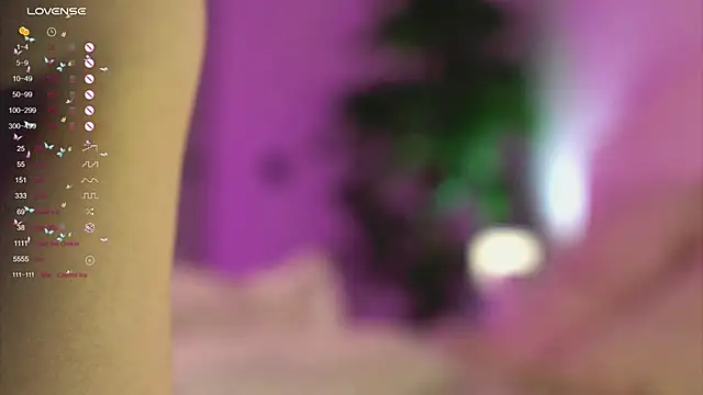 Snapshot of ambershoney chatting on October 13, 2025, 4:52 pm ambershoney online show from October 13, 2025, 4:52 pm