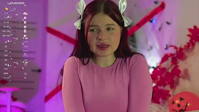 Snapshot of ambershoney chatting on October 23, 2025, 7:23 pm ambershoney online show from October 23, 2025, 7:23 pm