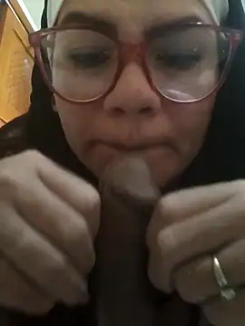 Snapshot of maria_angel11 chatting on October 25, 2025, 7:51 am maria angel11 online show from October 25, 2025, 7:51 am