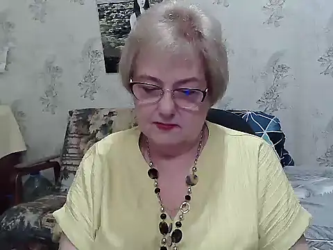 Snapshot of Renata62011 chatting on June 21, 2026, 12:00 pm Renata62011 online show from June 21, 2026, 12:00 pm