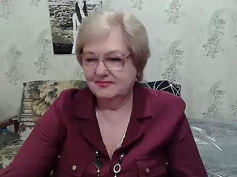 Renata62011 online show from April 26, 2026, 5:38 am