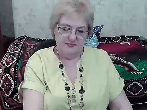 Snapshot of Renata62011 chatting on June 24, 2026, 12:48 pm Renata62011 online show from June 24, 2026, 12:48 pm