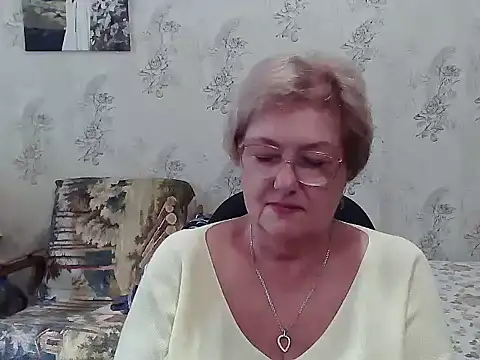 Renata62011 online show from September 10, 2025, 11:09 am
