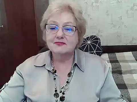 Snapshot of Renata62011 chatting on July 22, 2026, 12:51 pm Renata62011 online show from July 22, 2026, 12:51 pm