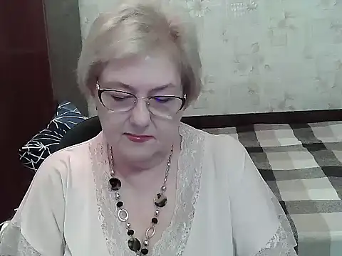 Snapshot of Renata62011 chatting on June 30, 2026, 4:56 am Renata62011 online show from June 30, 2026, 4:56 am