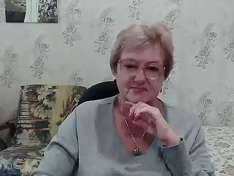 Renata62011 online show from September 27, 2025, 1:50 pm