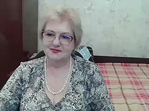 Snapshot of Renata62011 chatting on July 12, 2026, 1:01 pm Renata62011 online show from July 12, 2026, 1:01 pm