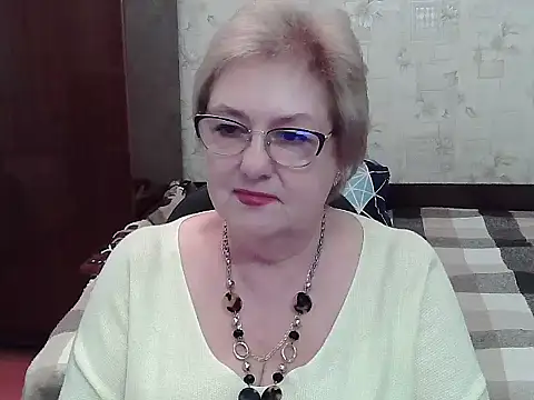 Snapshot of Renata62011 chatting on July 30, 2026, 3:22 pm Renata62011 online show from July 30, 2026, 3:22 pm