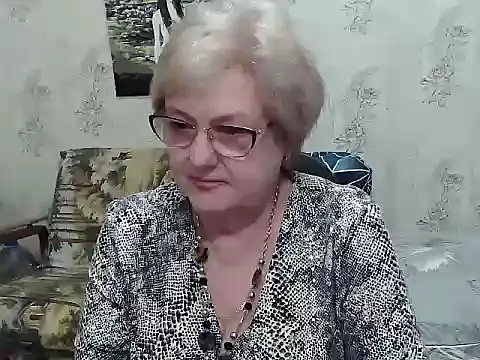 Renata62011 online show from June 4, 2026, 4:28 am