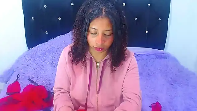 Snapshot of Gabi_Jhons_23 chatting on December 2, 2025, 12:07 pm Gabi Jhons 23 online show from December 2, 2025, 12:07 pm