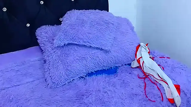 Snapshot of Gabi_Jhons_23 chatting on November 22, 2025, 10:25 am Gabi Jhons 23 online show from November 22, 2025, 10:25 am