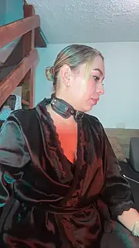 Moon Blake online show from February 9, 2026, 2:09 am