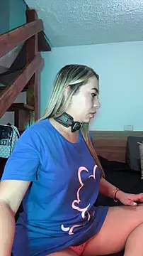 Moon Blake online show from March 12, 2026, 2:39 am