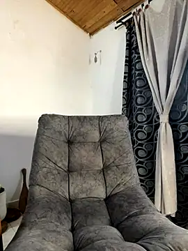 Snapshot of ArturoCardona_ chatting on October 10, 2025, 11:33 am ArturoCardona online show from October 10, 2025, 11:33 am