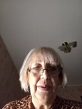 Anatolia5961 online show from June 19, 2026, 1:11 am