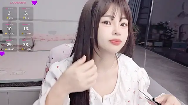 9aunatiis online show from April 22, 2026, 8:48 pm