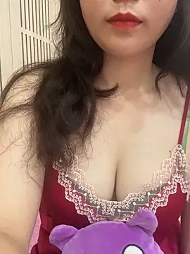 Linda288 online show from October 9, 2025, 8:48 am