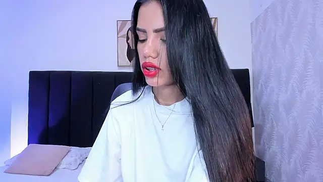 kaylaadams7 online show from February 3, 2026, 11:37 am