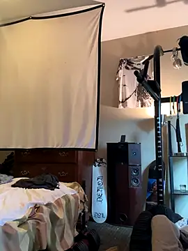 KeYBuMp323 online show from October 8, 2025, 2:07 pm