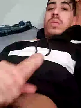 Snapshot of bigdickroni chatting on June 21, 2026, 5:52 pm bigdickroni online show from June 21, 2026, 5:52 pm