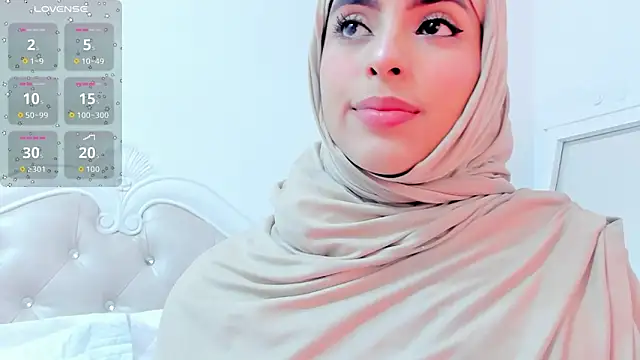 Snapshot of Jasmin_hamdan chatting on April 7, 2026, 7:37 pm Jasmin hamdan online show from April 7, 2026, 7:37 pm