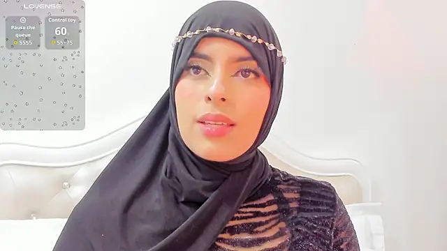 Snapshot of Jasmin_hamdan chatting on April 8, 2026, 10:00 pm Jasmin hamdan online show from April 8, 2026, 10:00 pm