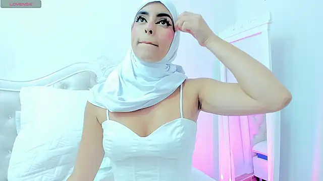 Snapshot of Jasmin_hamdan chatting on April 15, 2026, 9:48 pm Jasmin hamdan online show from April 15, 2026, 9:48 pm