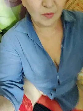 ForgeMeNot51 online show from November 28, 2025, 7:30 am