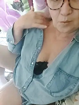 ForgeMeNot51 online show from October 12, 2025, 6:15 am