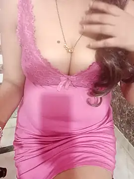 riya reena online show from May 4, 2026, 7:00 am