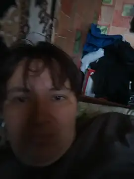 Snapshot of Romashka33011 chatting on October 15, 2025, 7:49 am Romashka33011 online show from October 15, 2025, 7:49 am