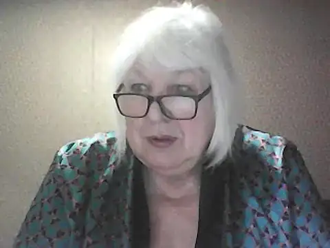 Alexia64231 online show from April 21, 2026, 2:47 am
