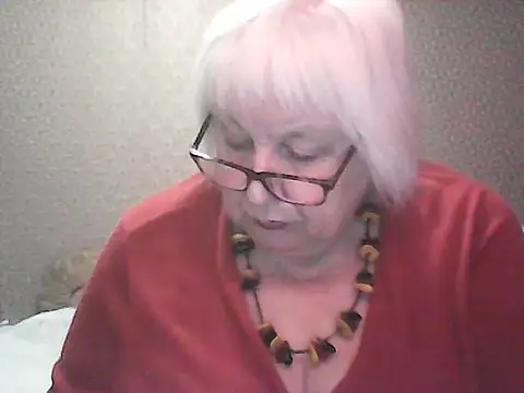 Alexia64231 online show from September 24, 2025, 3:46 am