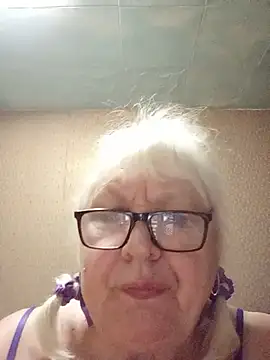 Alexia64231 online show from July 3, 2026, 12:39 am