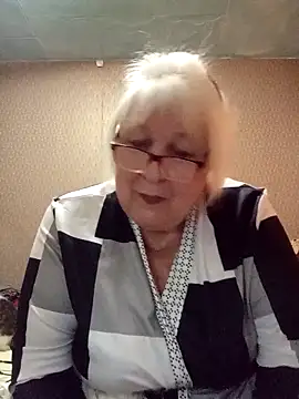 Alexia64231 online show from October 25, 2025, 6:01 am