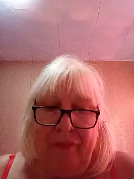 Alexia64231 online show from July 25, 2026, 4:31 am