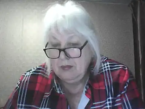 Alexia64231 online show from April 14, 2026, 3:00 am