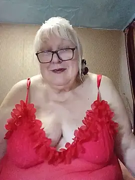 Snapshot of Alexia64231 chatting on June 19, 2026, 2:23 pm Alexia64231 online show from June 19, 2026, 2:23 pm