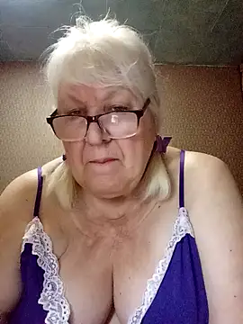 Alexia64231 online show from June 26, 2026, 10:59 pm