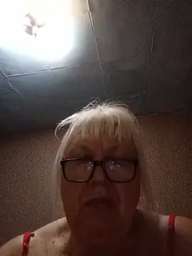 Alexia64231 online show from July 28, 2026, 9:25 pm