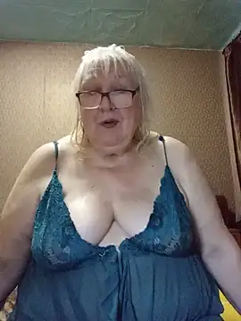 Alexia64231 online show from June 25, 2026, 3:15 am