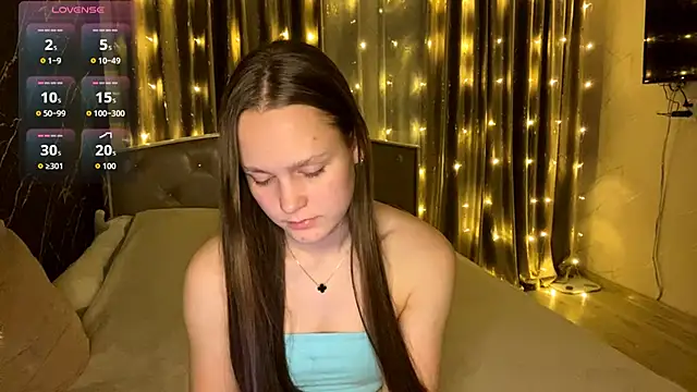 SoSweetGirl online show from December 2, 2025, 7:04 pm