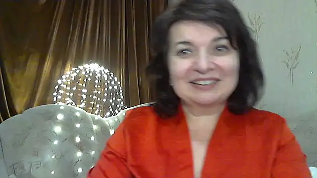 LedyNika online show from February 5, 2026, 8:04 pm