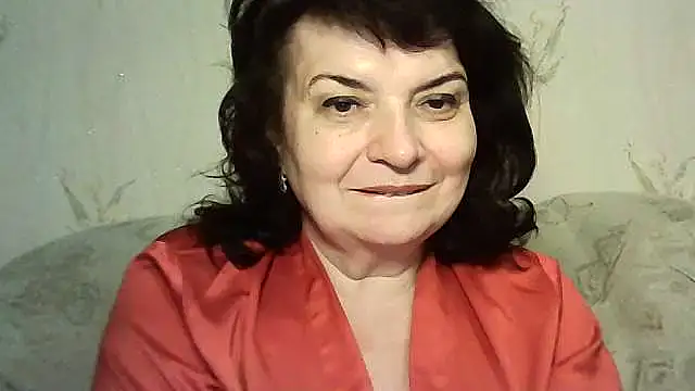 LedyNika online show from May 10, 2026, 7:05 pm