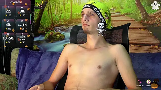 Snapshot of AxelMassimo chatting on November 1, 2025, 3:57 am AxelMassimo online show from November 1, 2025, 3:57 am