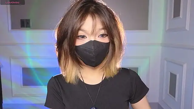      Panda      online show from May 3, 2026, 7:17 pm