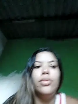 Snapshot of biancaalvess chatting on April 9, 2026, 9:37 am biancaalvess online show from April 9, 2026, 9:37 am