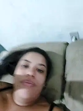 Snapshot of biancaalvess chatting on April 23, 2026, 12:29 pm biancaalvess online show from April 23, 2026, 12:29 pm